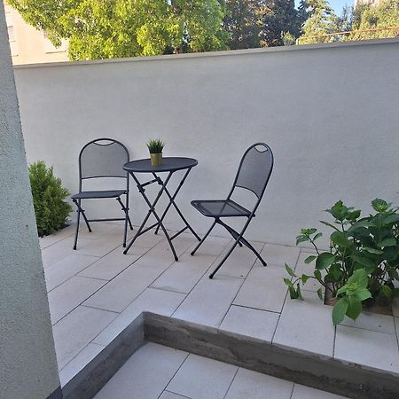 Apartman Anchi Zadar Exteriör bild